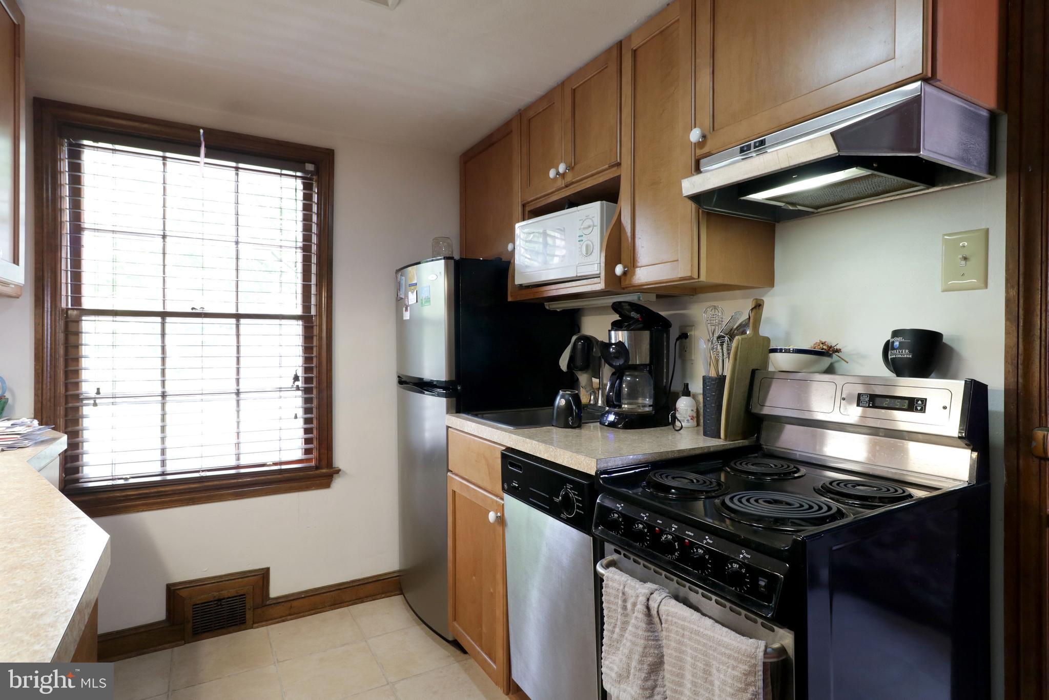 COLLEGE HEIGHTS - Residential