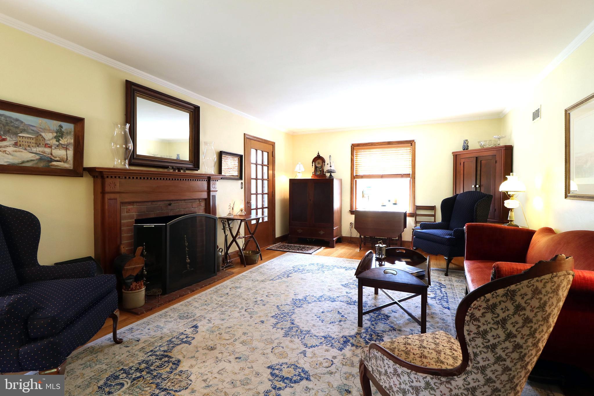 COLLEGE HEIGHTS - Residential