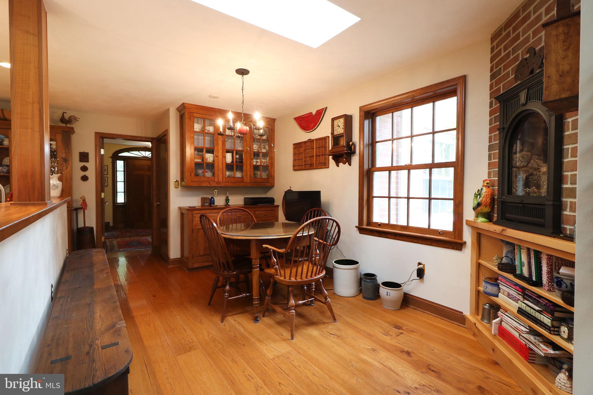 COLLEGE HEIGHTS - Residential