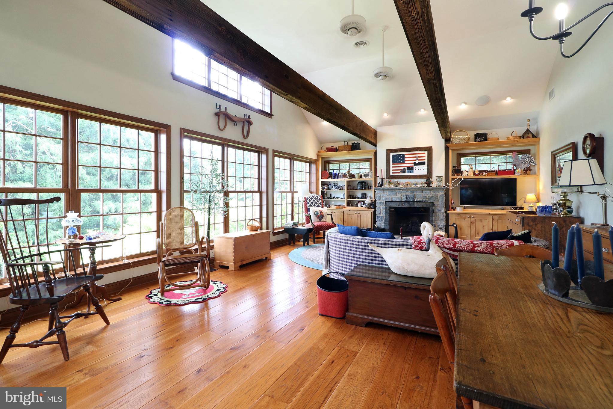 COLLEGE HEIGHTS - Residential