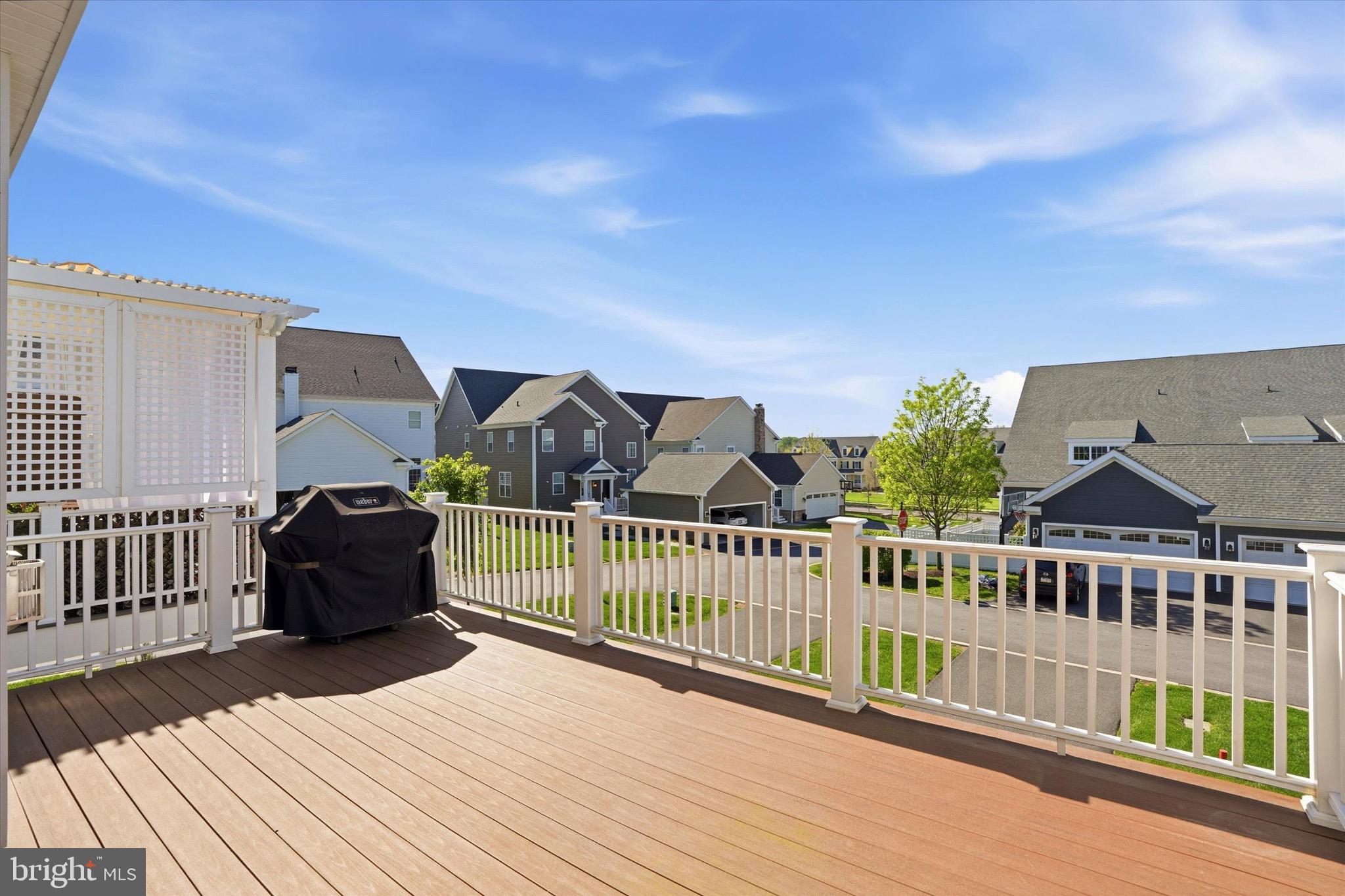 SPRING OAK - Residential