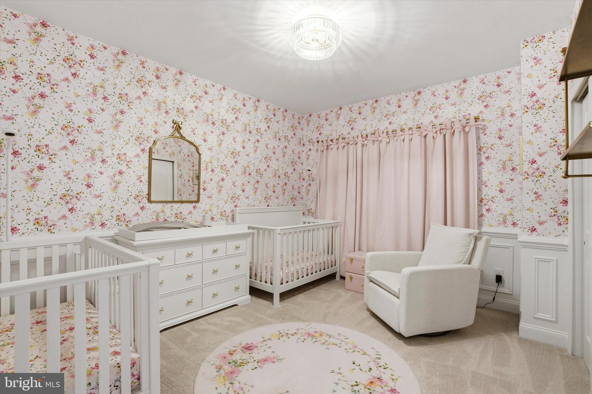 SPRING OAK - Residential