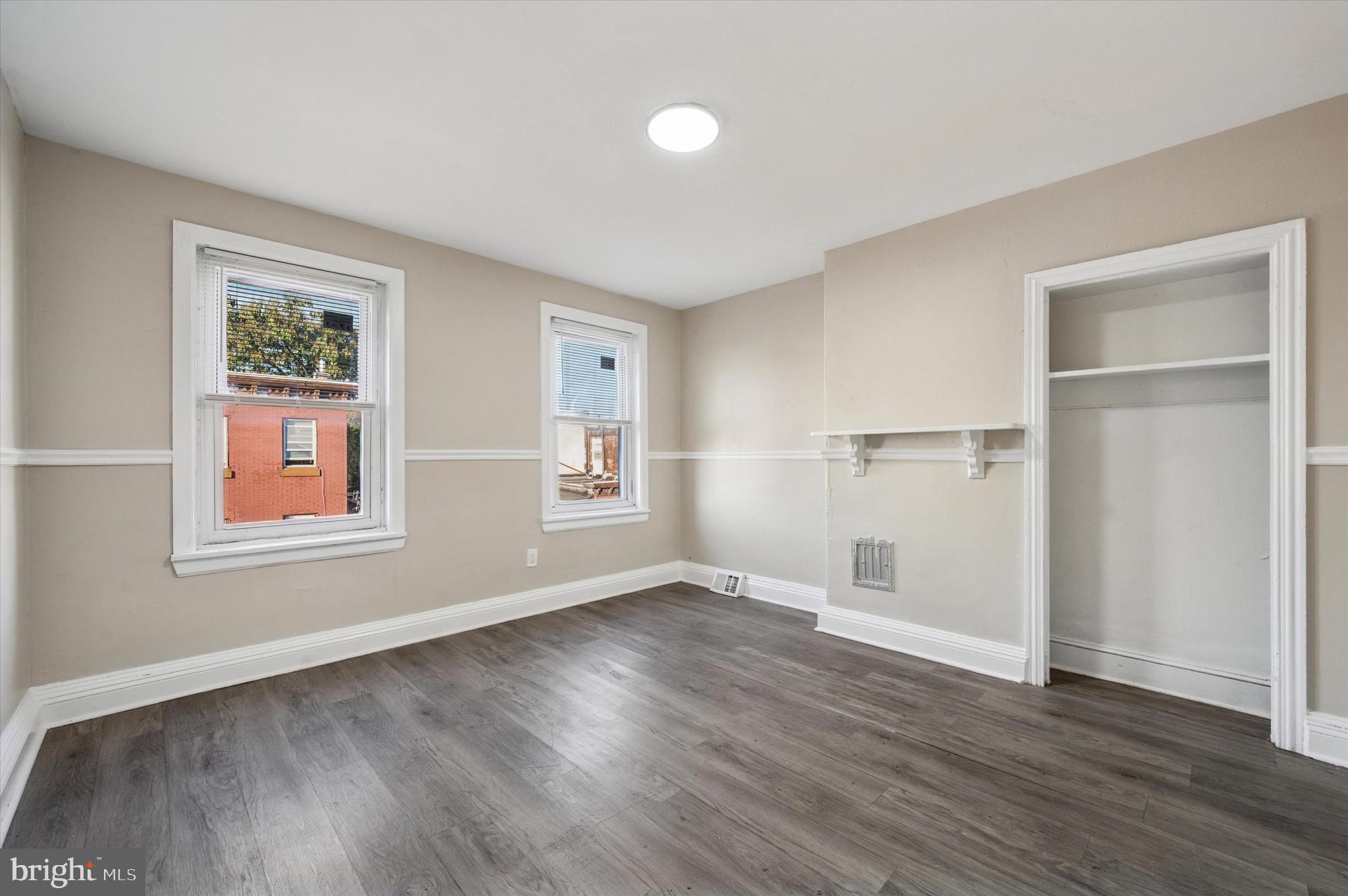 WEST KENSINGTON - Residential