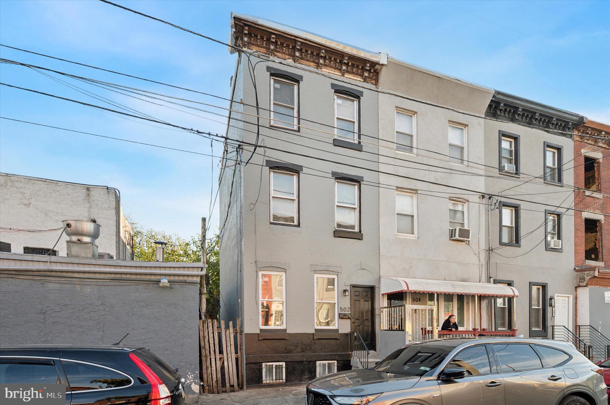 WEST KENSINGTON - Residential