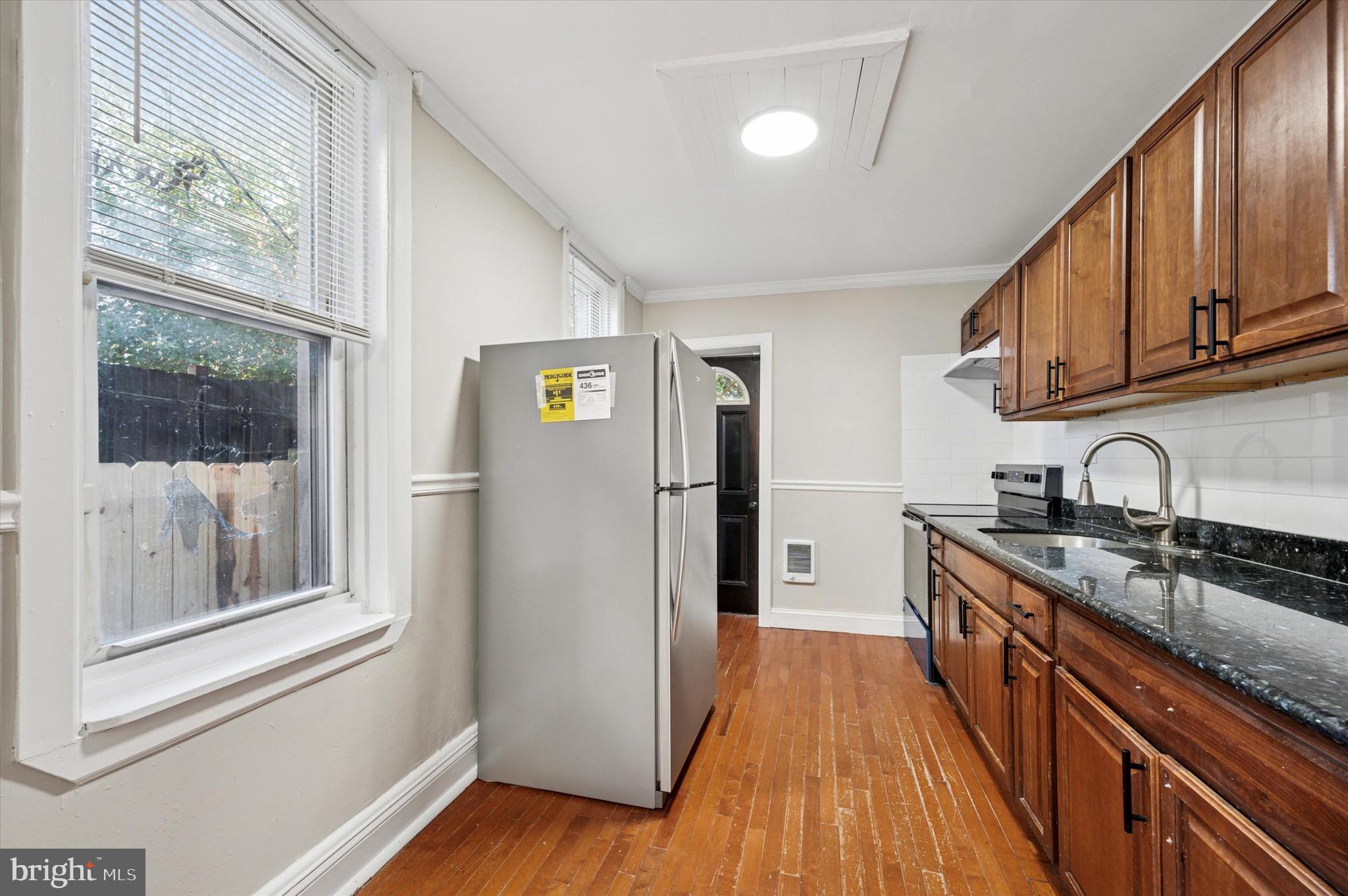 WEST KENSINGTON - Residential