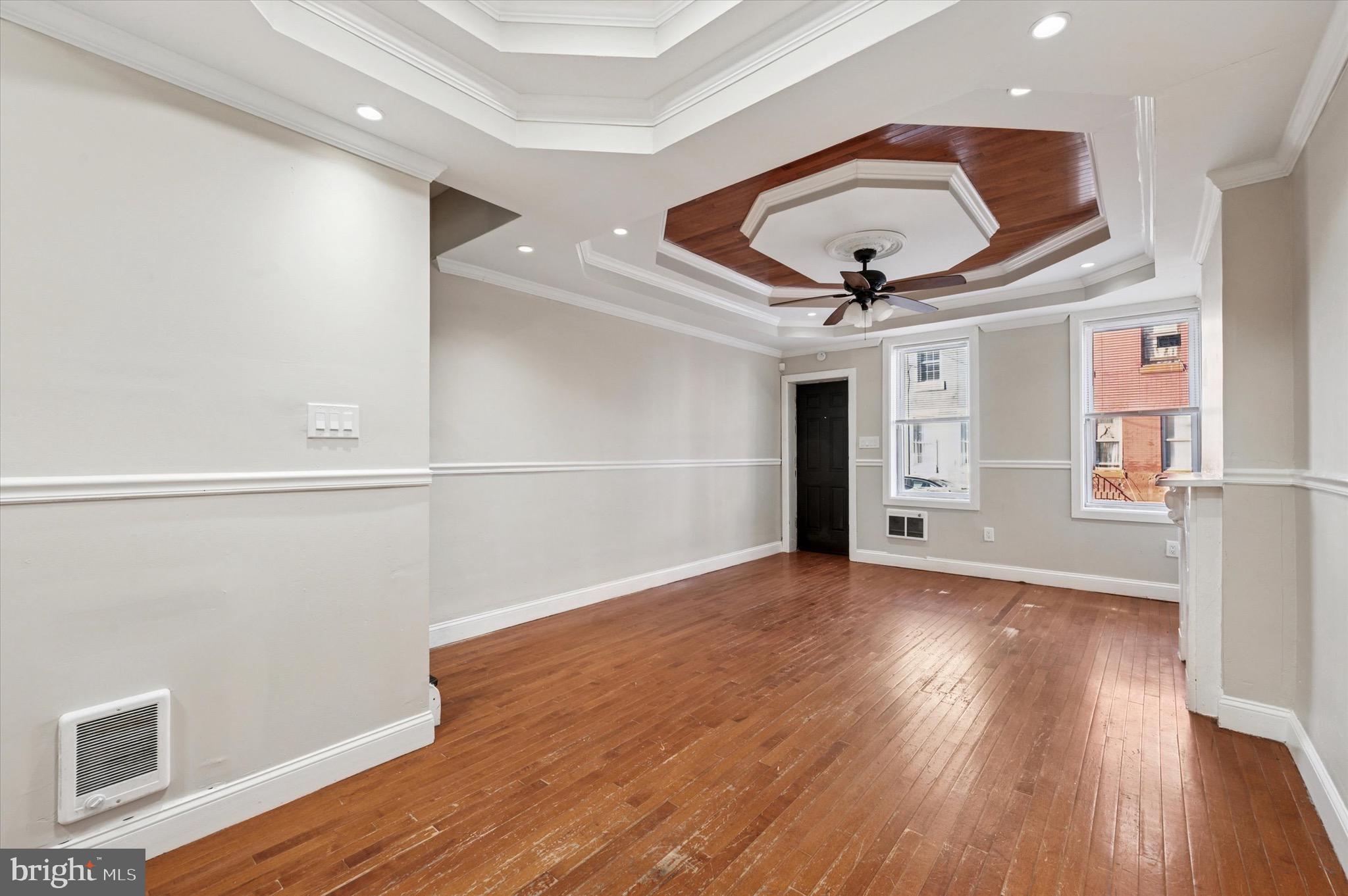 WEST KENSINGTON - Residential