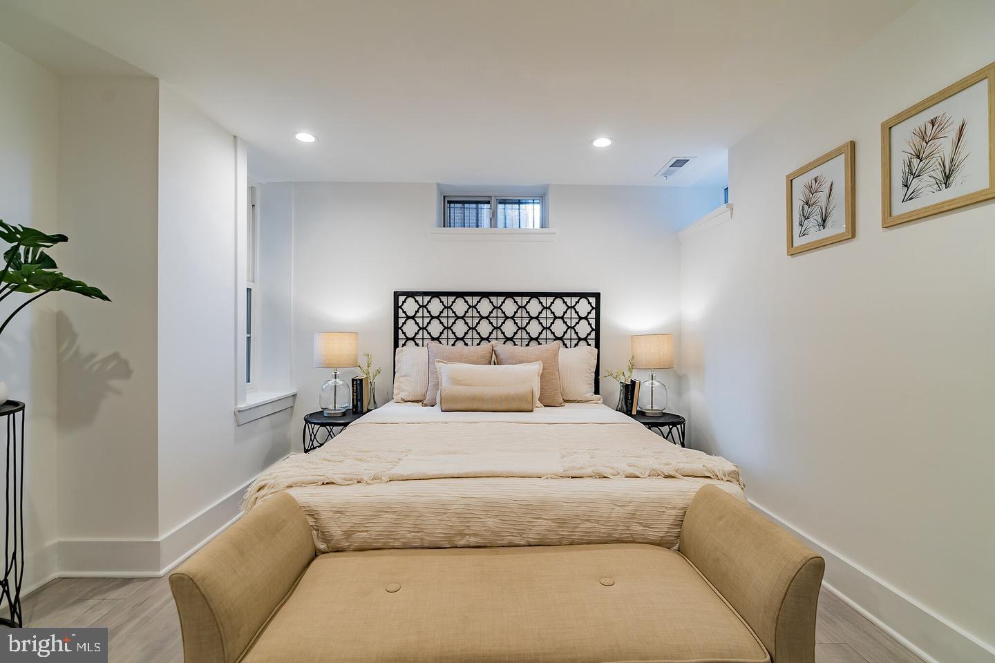 1495 NEWTON STREET NW B102