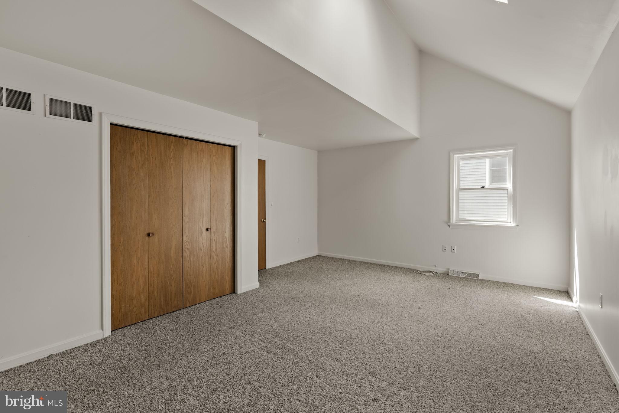 NEW HOLLAND BOROUGH - Residential