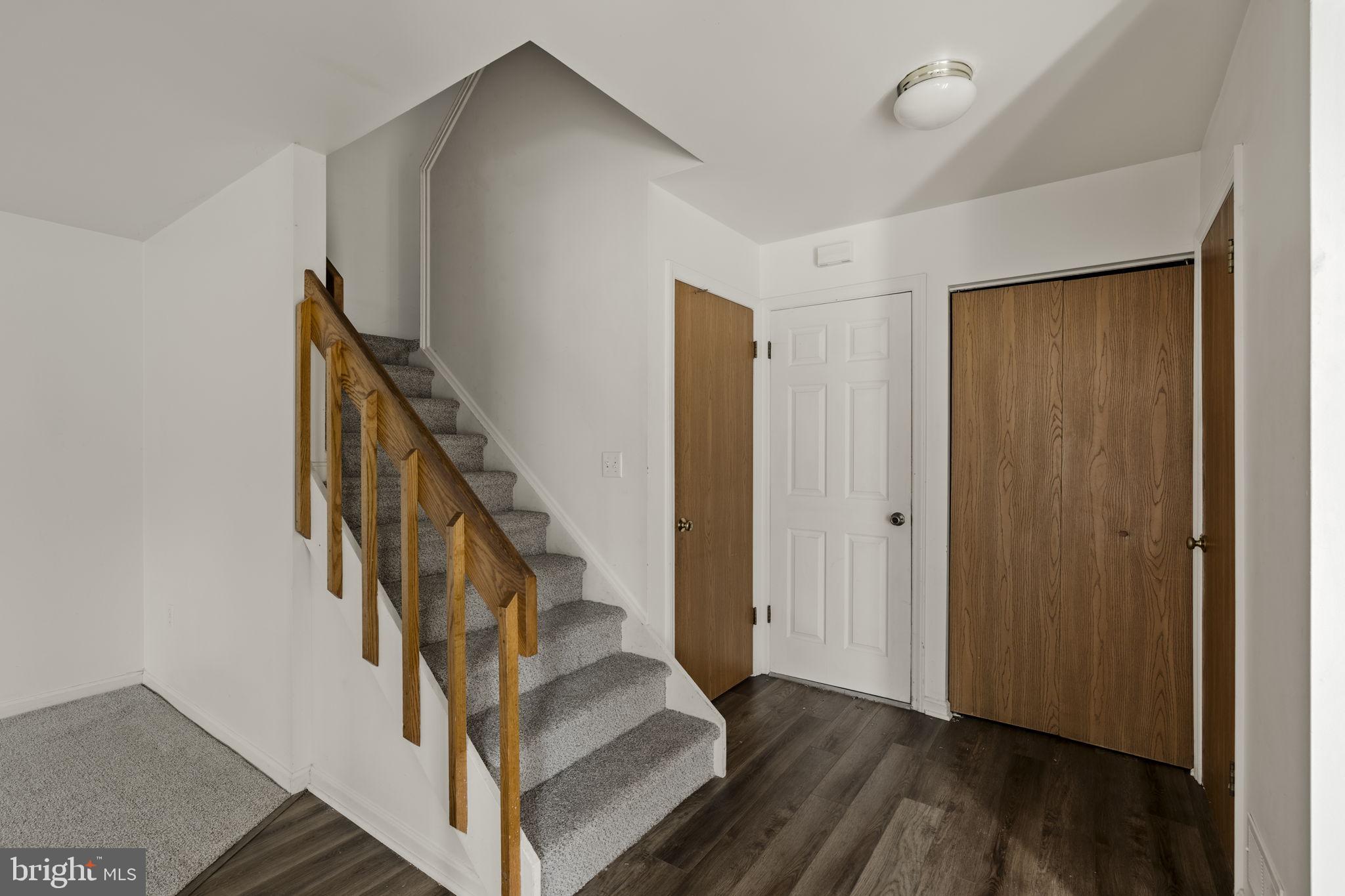 NEW HOLLAND BOROUGH - Residential