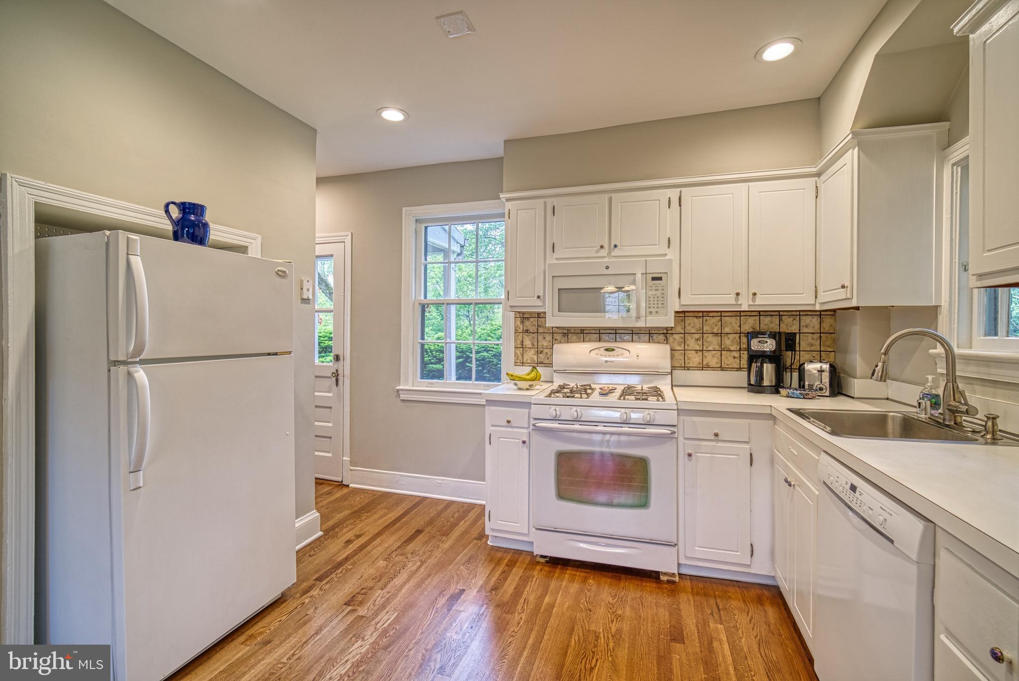 HIGHLAND VIEW - Residential