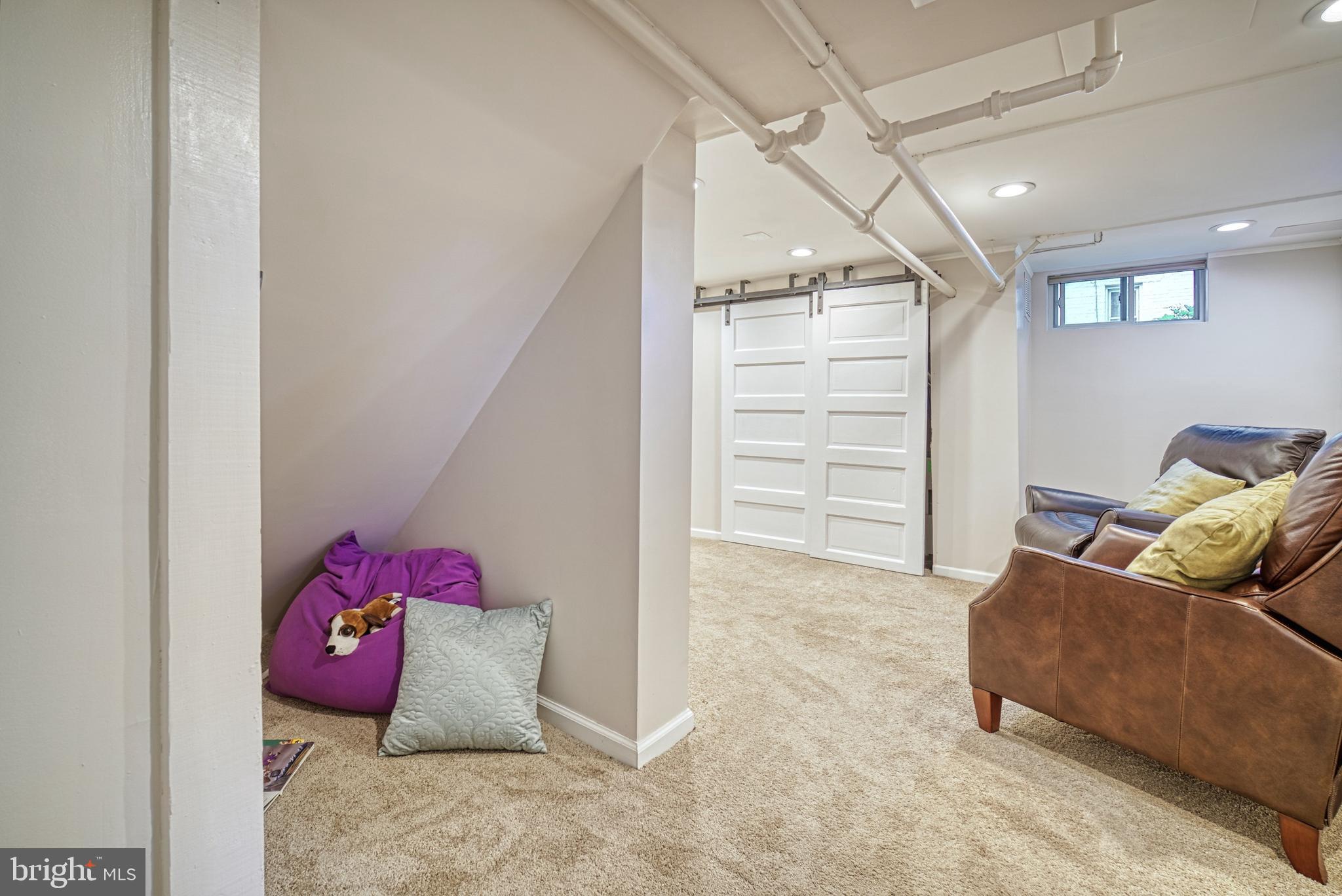 HIGHLAND VIEW - Residential