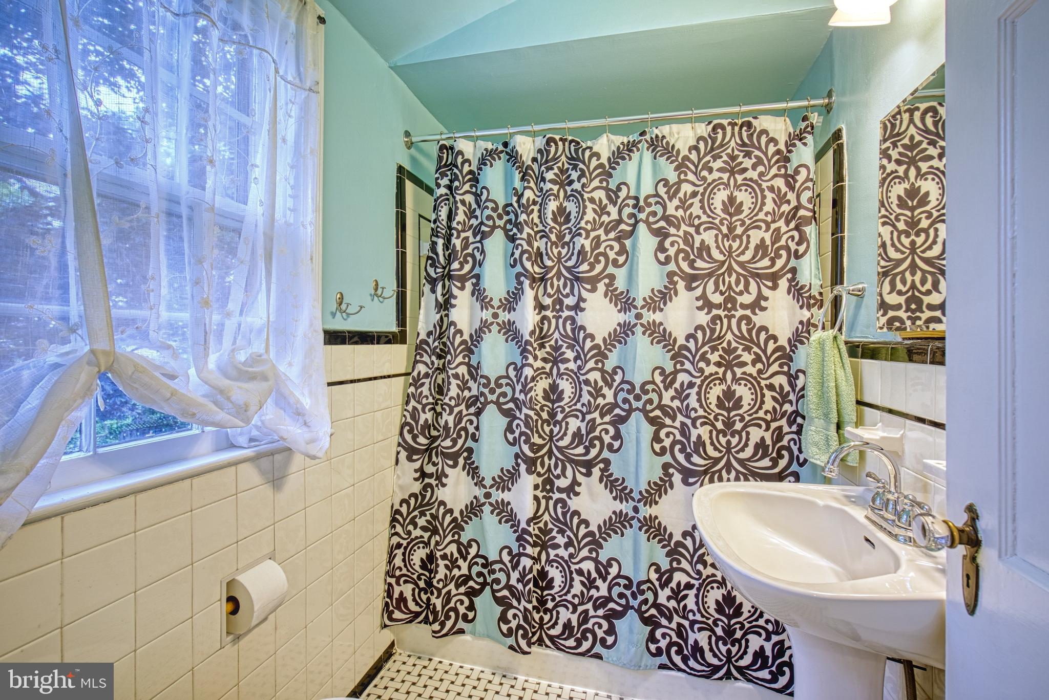 HIGHLAND VIEW - Residential