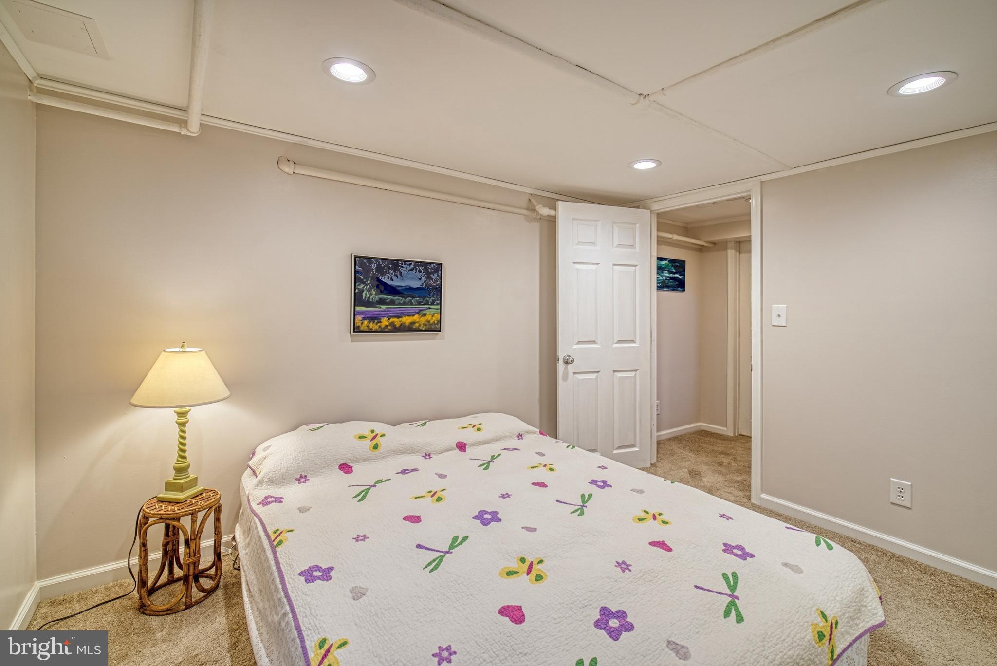 HIGHLAND VIEW - Residential