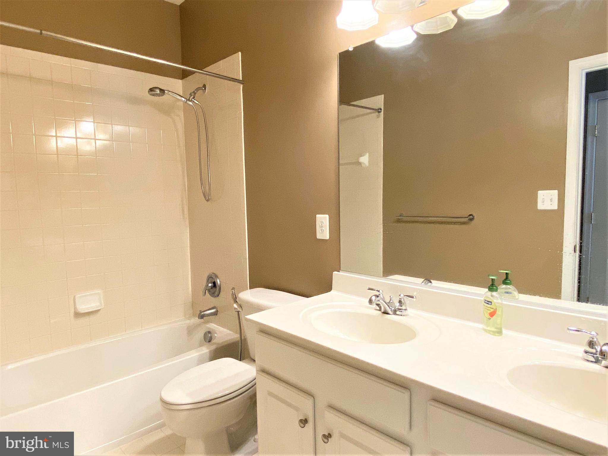 HIGHLANDS AT CLARKSBURG - Residential