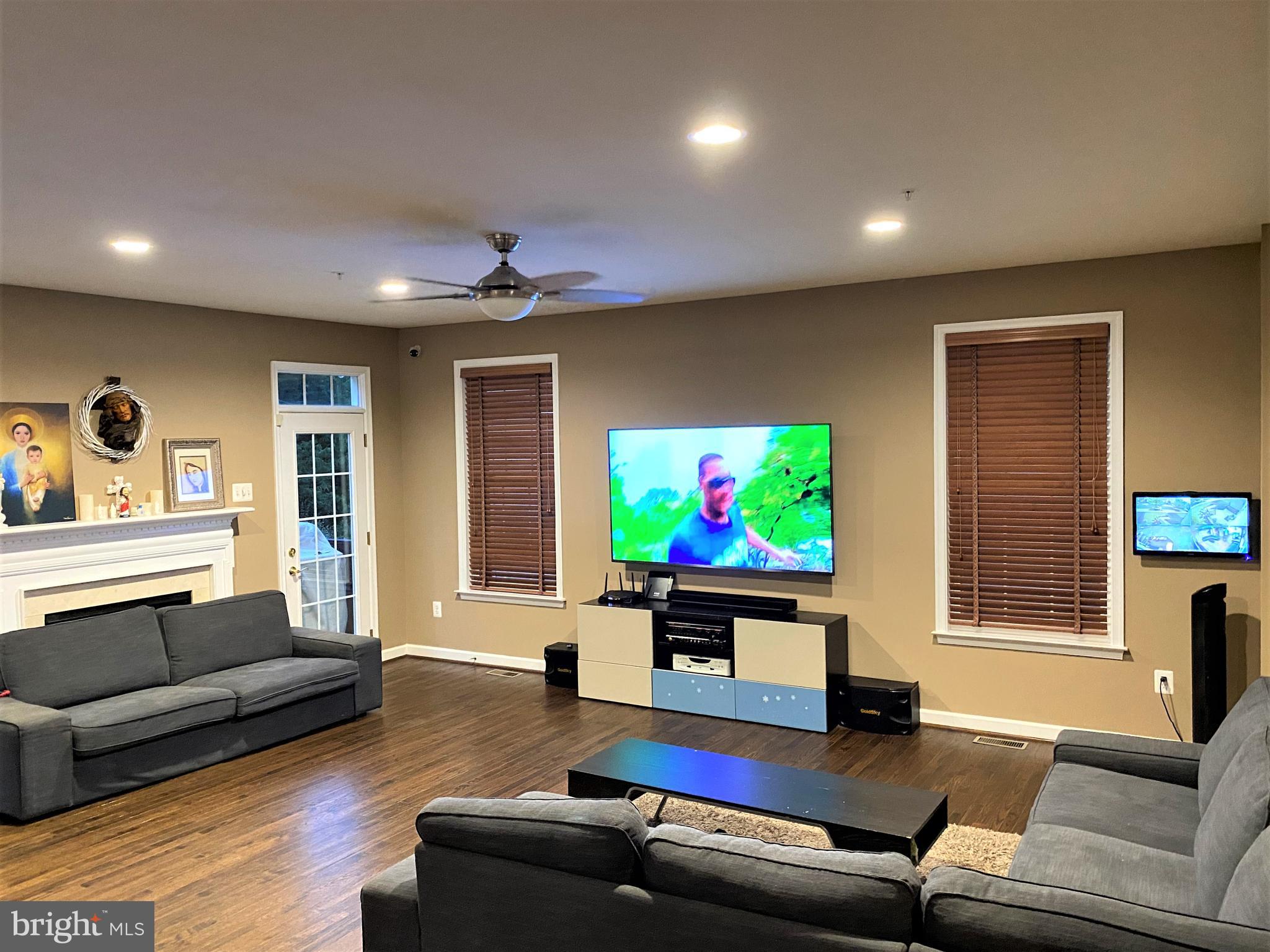 HIGHLANDS AT CLARKSBURG - Residential