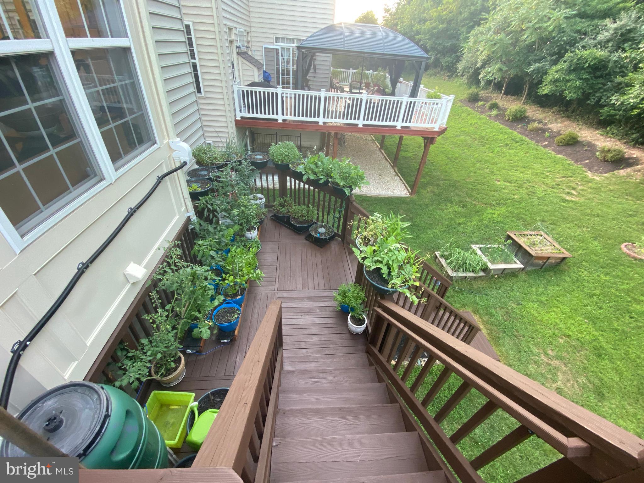 HIGHLANDS AT CLARKSBURG - Residential