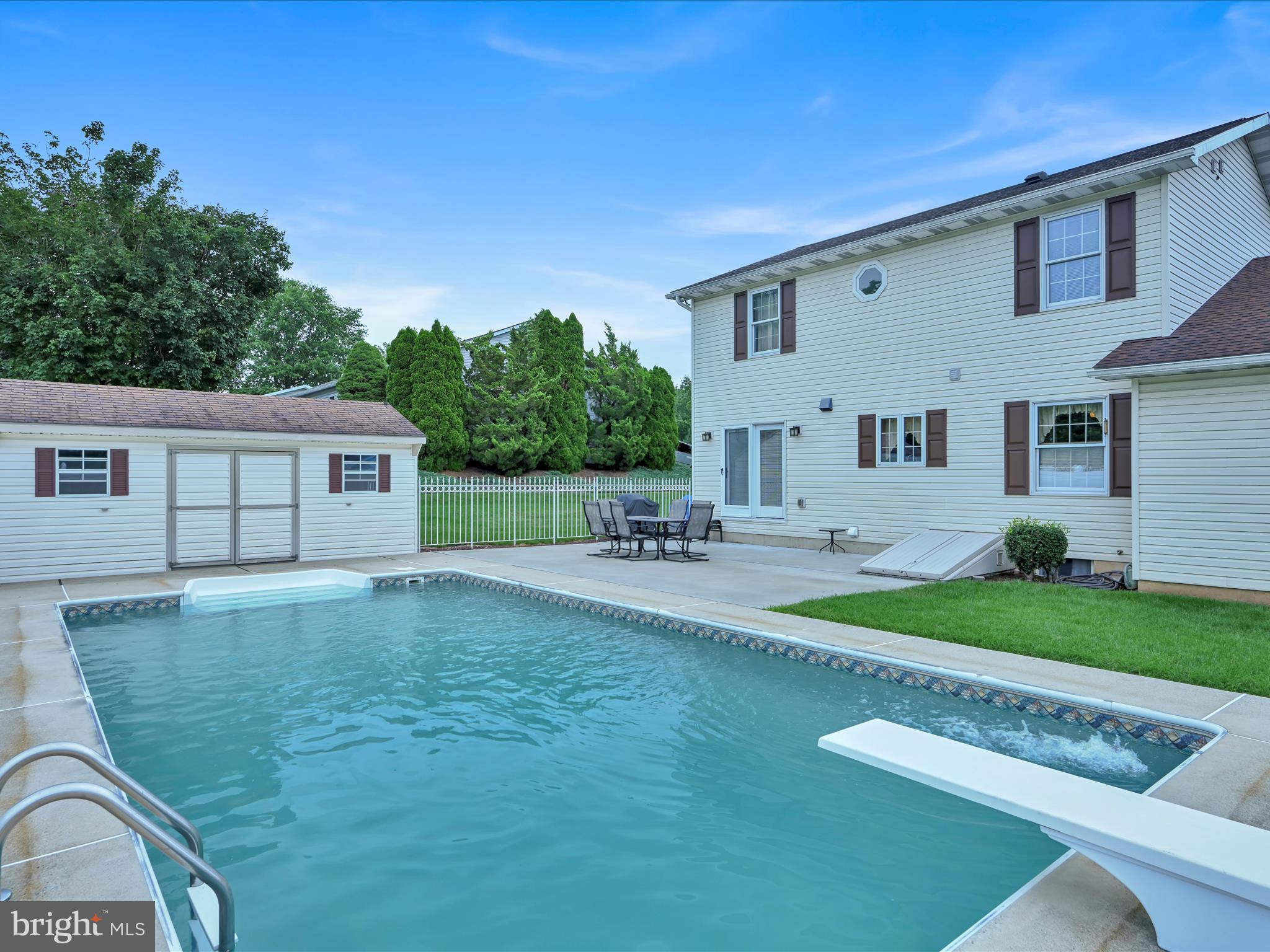 CRESSONA - Residential