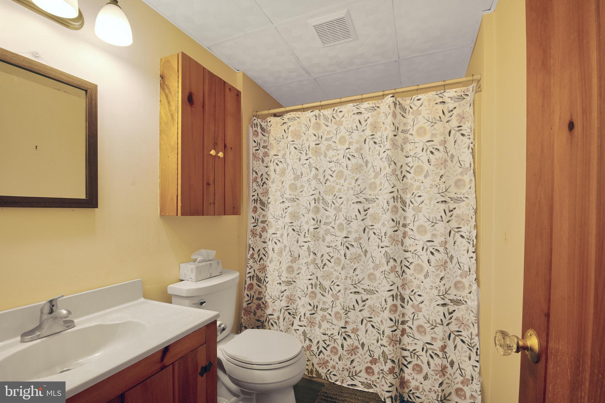 DEALE BEACH - Residential