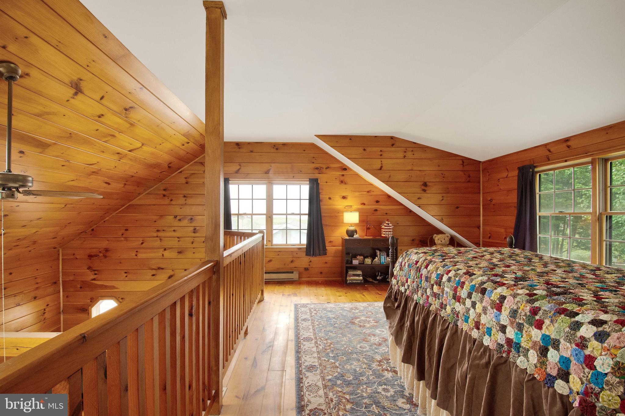 DEALE BEACH - Residential