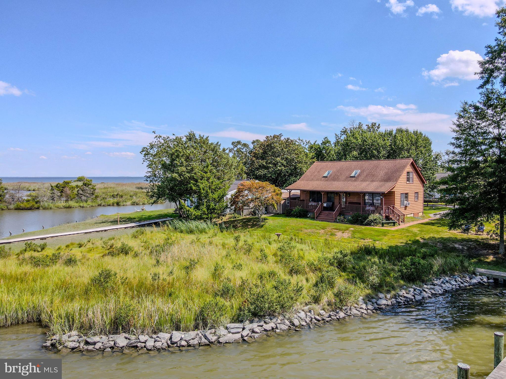 DEALE BEACH - Residential