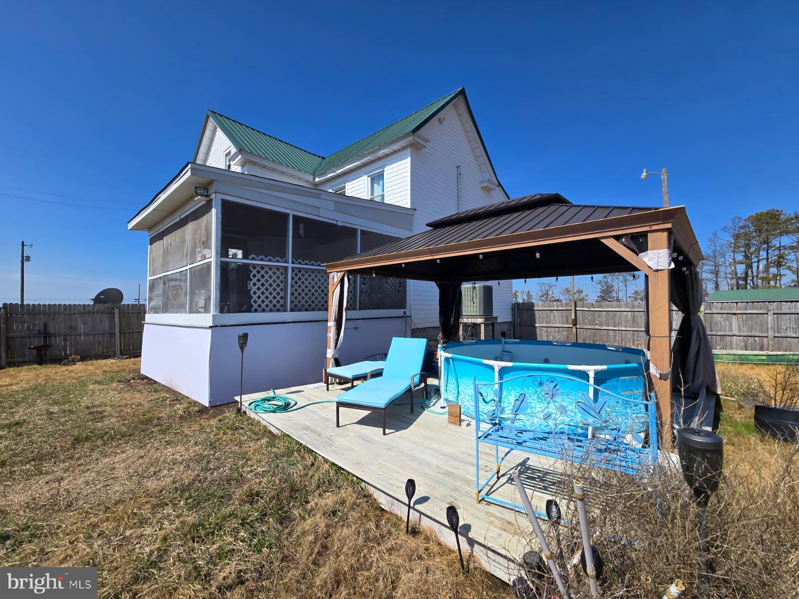 SOUTH DORCHESTER - Residential