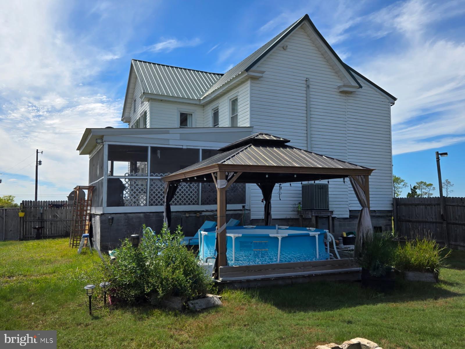 SOUTH DORCHESTER - Residential