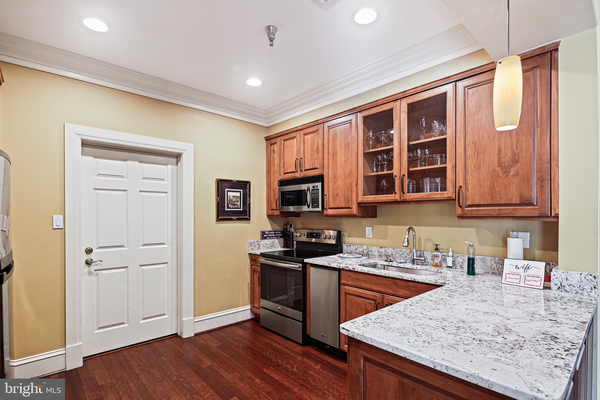 ELLICOTT HILLS - Residential