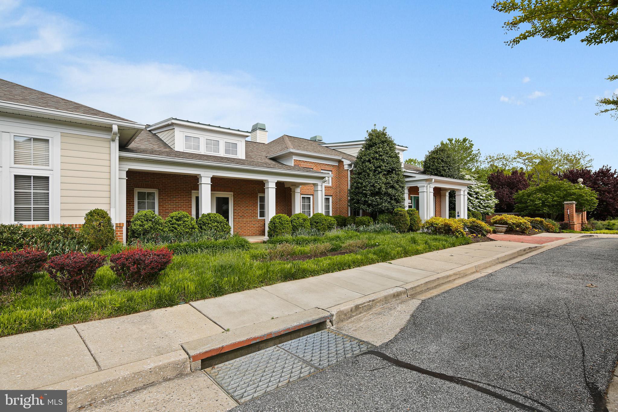 ELLICOTT HILLS - Residential