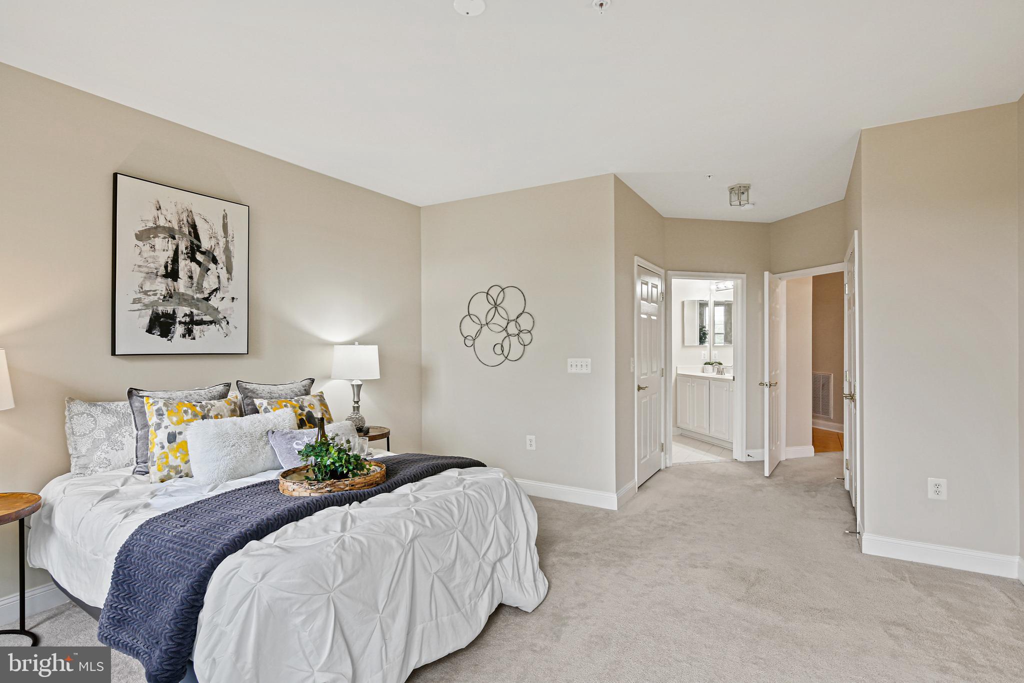 ELLICOTT HILLS - Residential