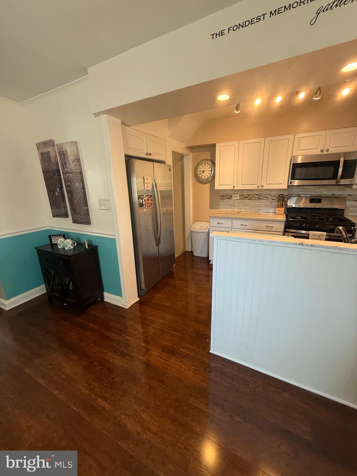 HAWTHORNE - Residential