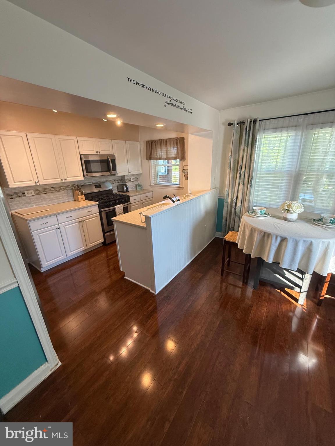 HAWTHORNE - Residential