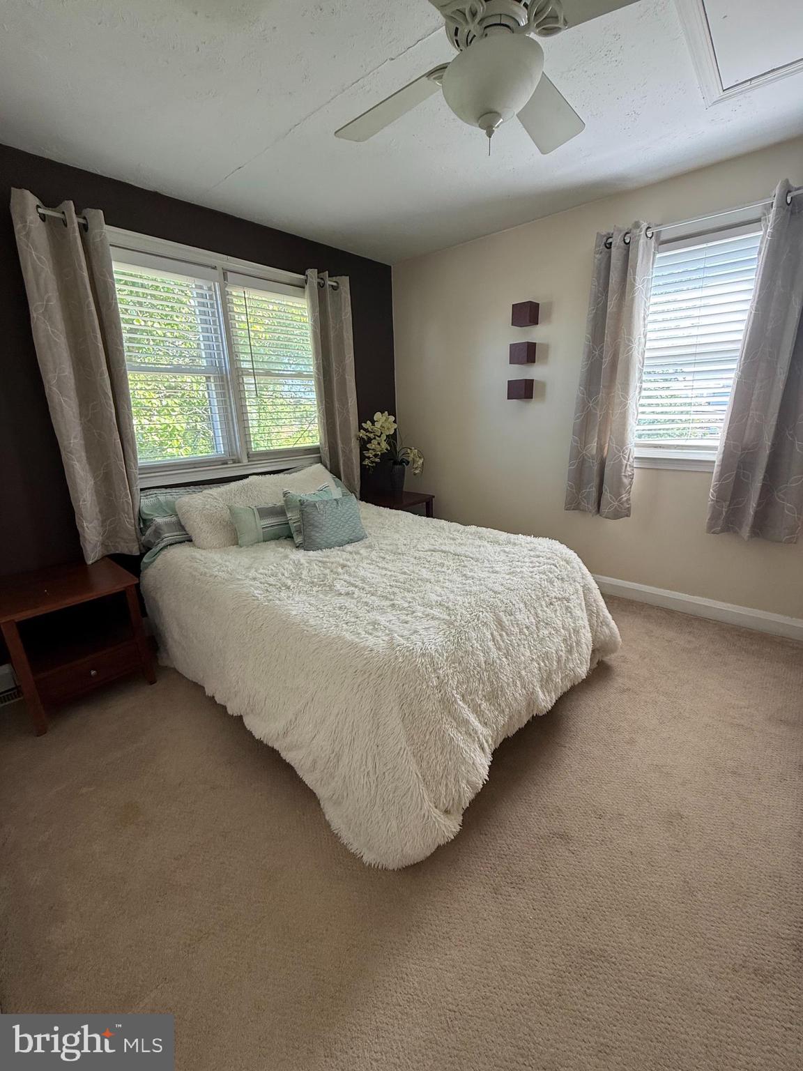HAWTHORNE - Residential