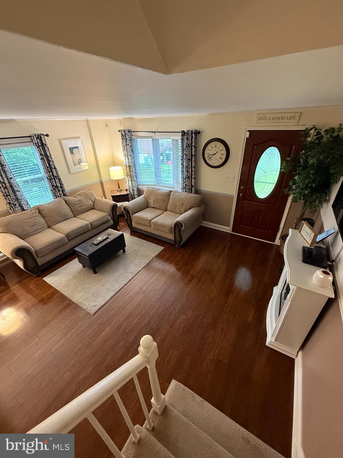 HAWTHORNE - Residential