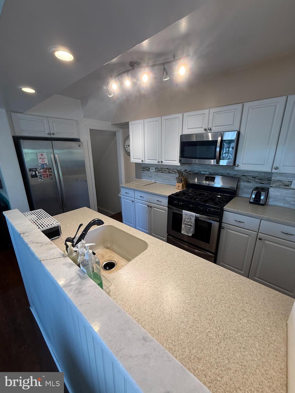 HAWTHORNE - Residential