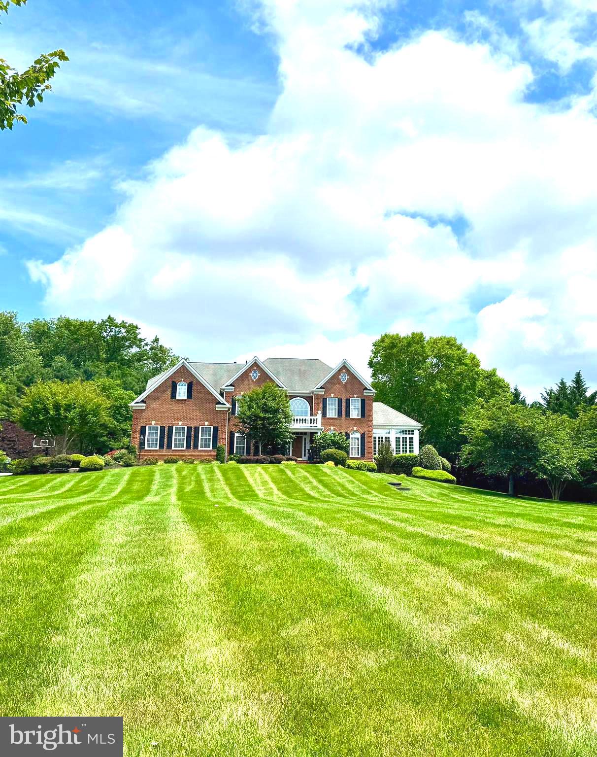 914 MONAGHAN COURT