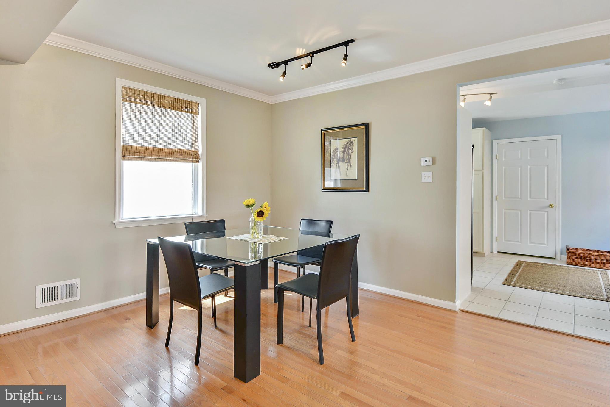 COLUMBIA PIKE - Residential