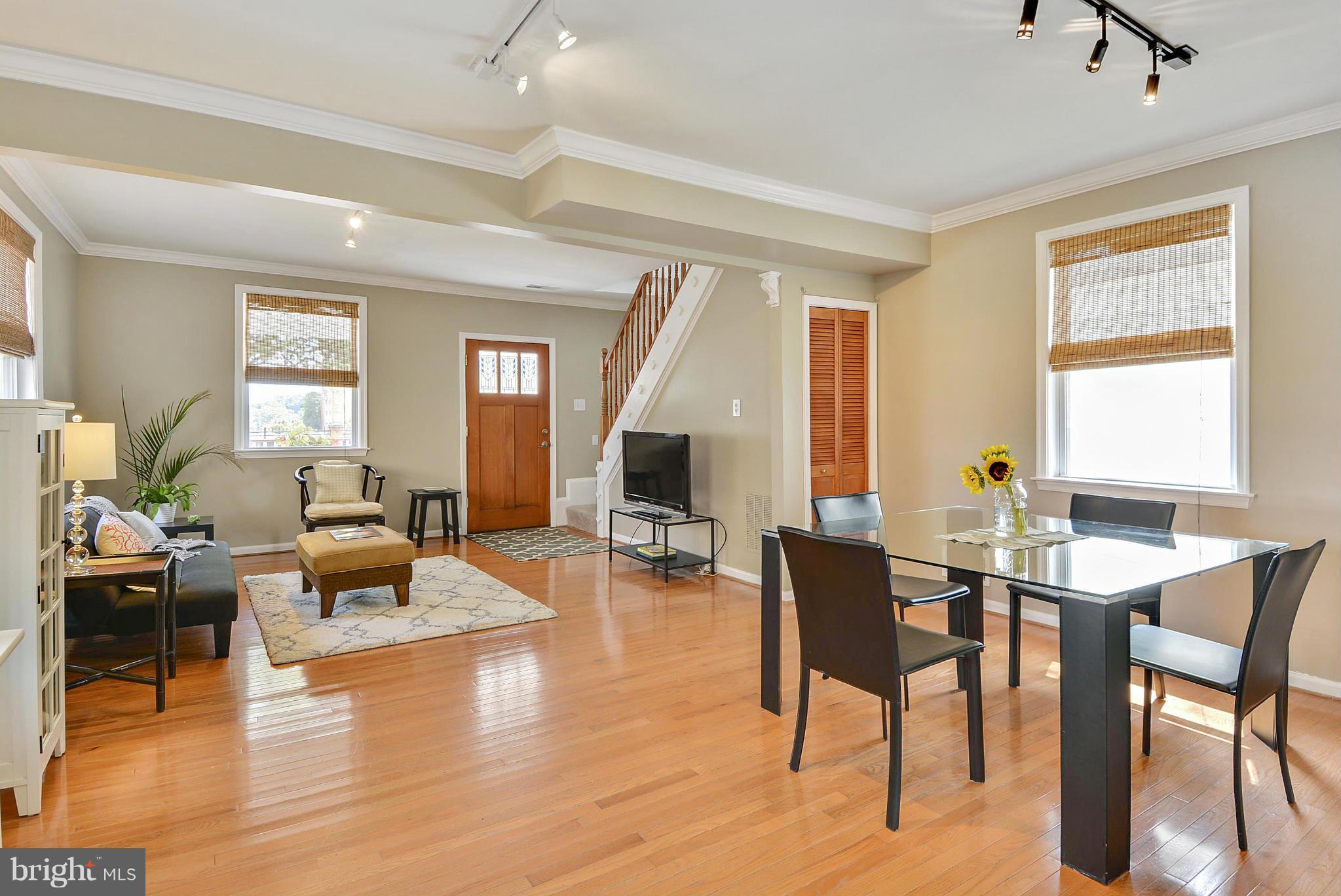 COLUMBIA PIKE - Residential