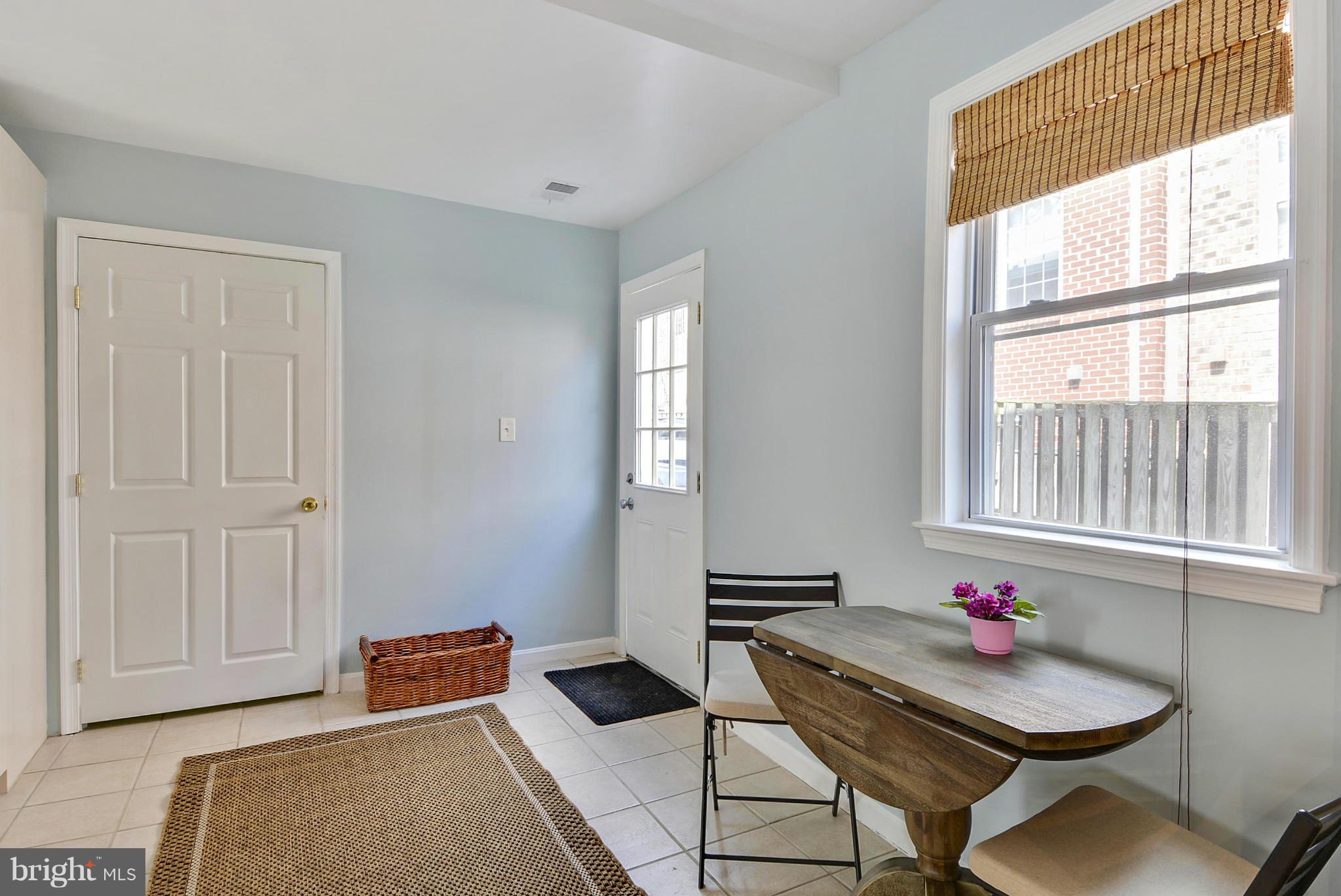 COLUMBIA PIKE - Residential