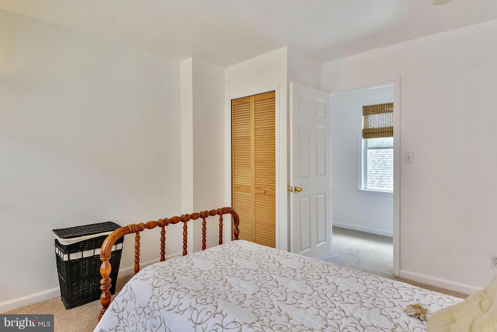 COLUMBIA PIKE - Residential