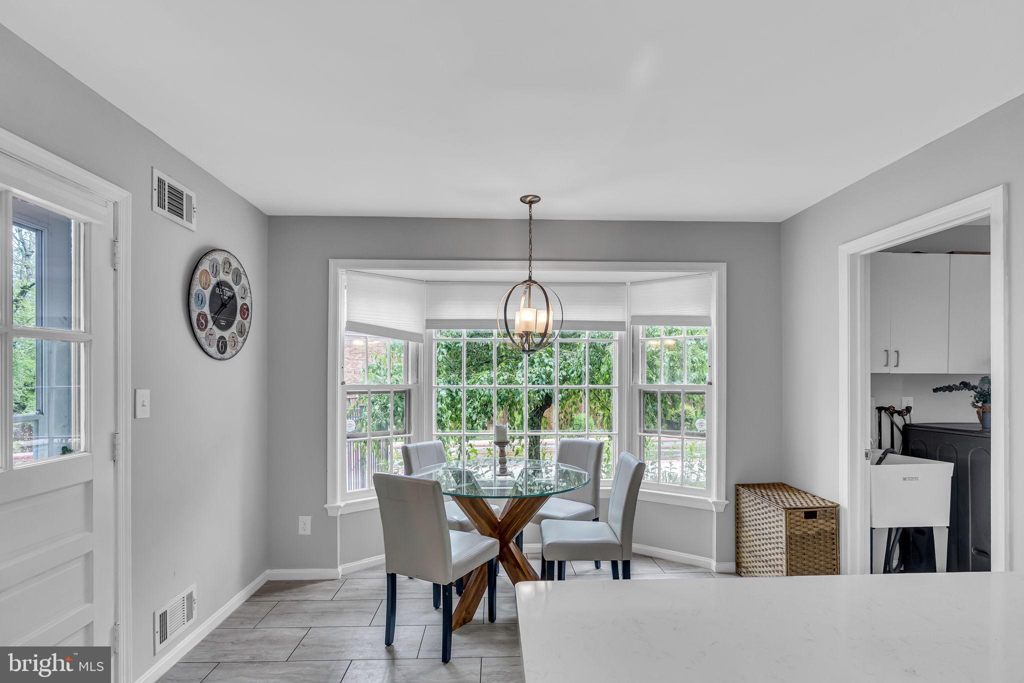 MANTUA HILLS - Residential