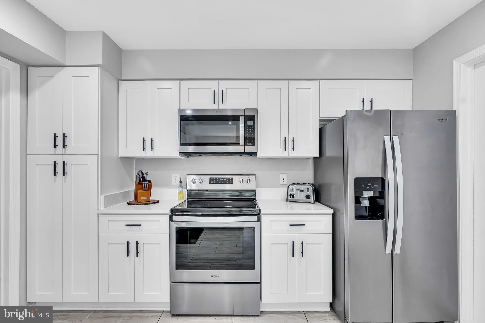 MANTUA HILLS - Residential