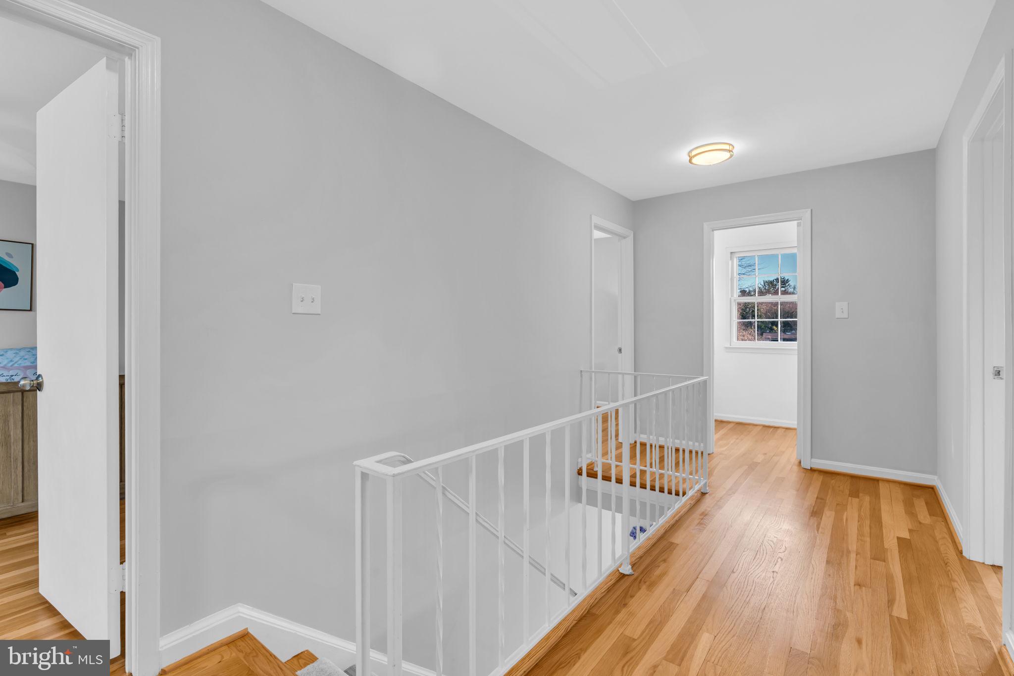 MANTUA HILLS - Residential