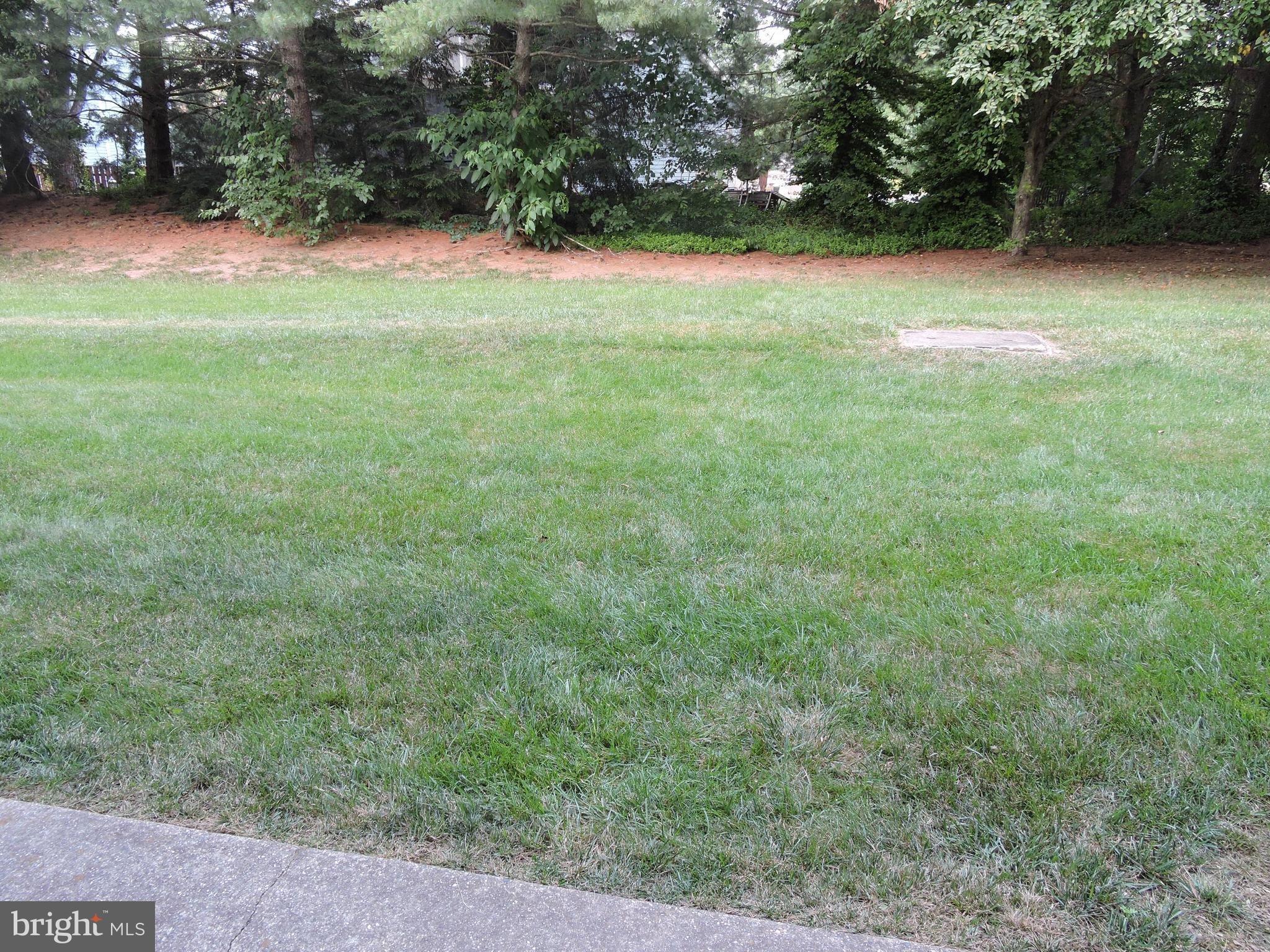 HUNTERS SQUARE - Residential