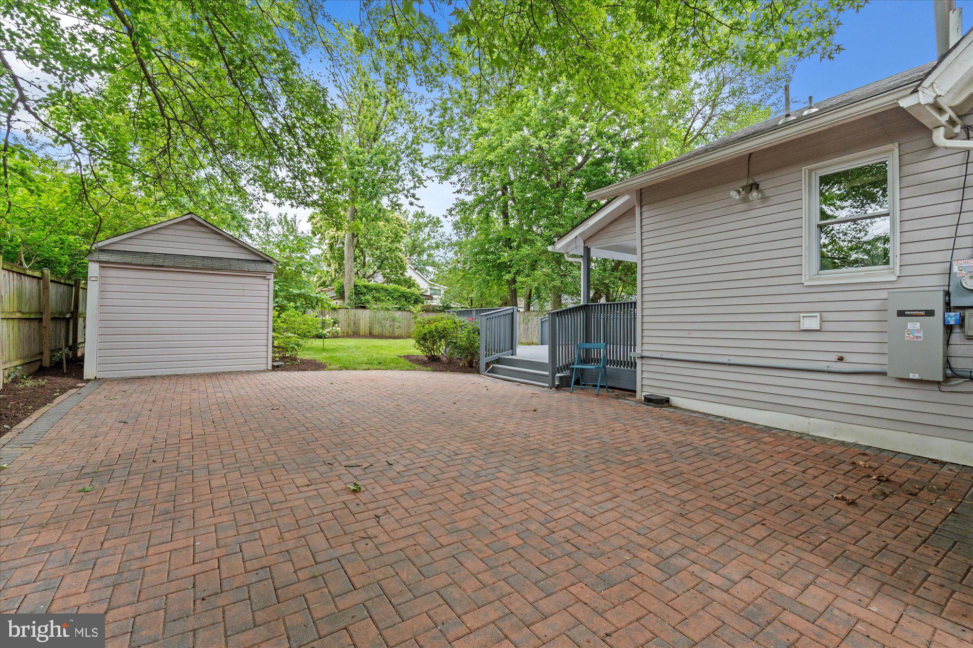 EMMA P HUME - Residential