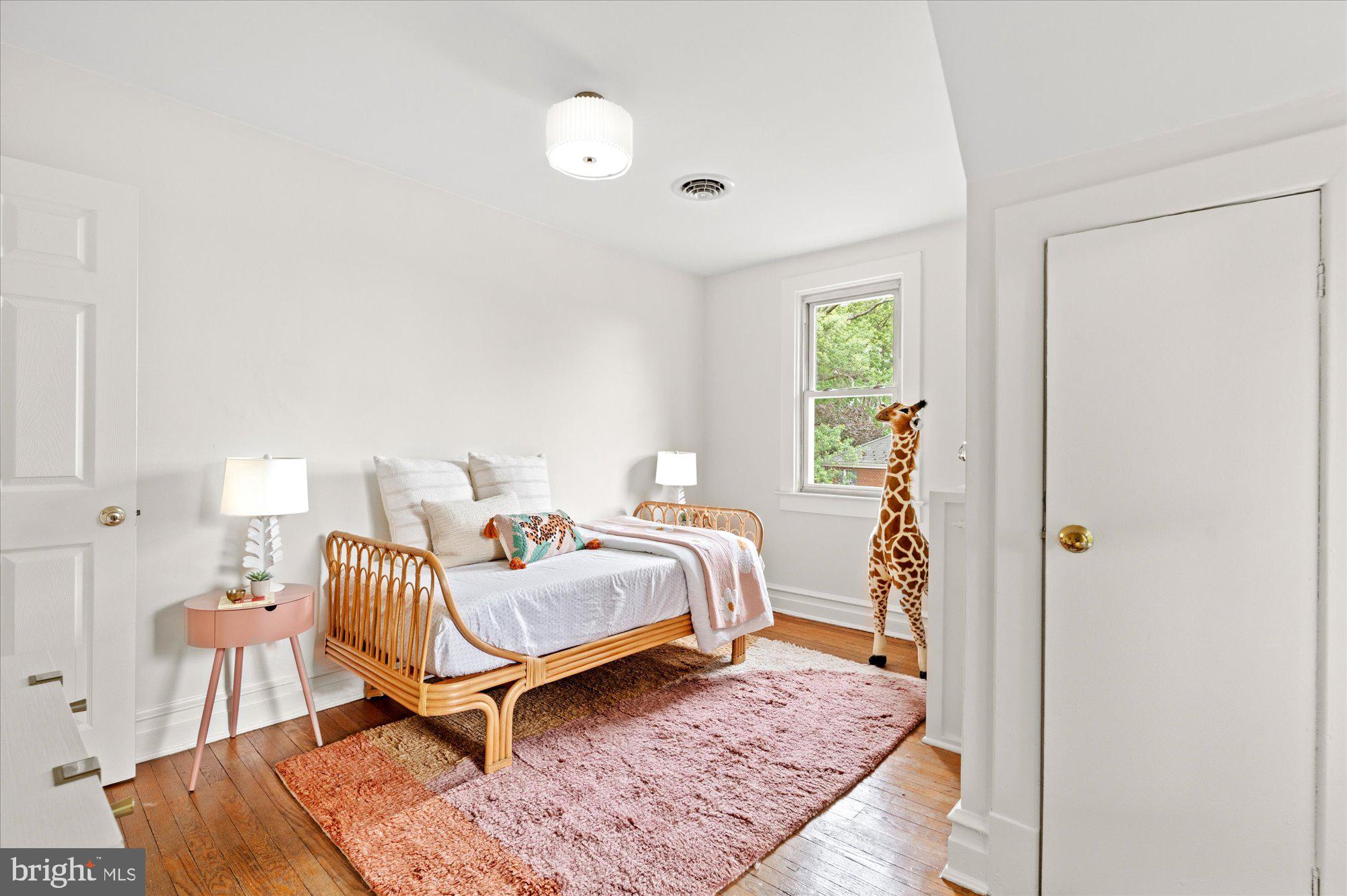 EMMA P HUME - Residential