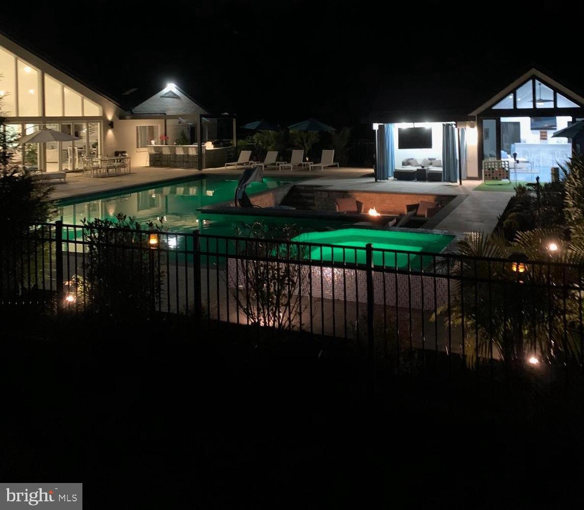 13025 HEIL MANOR DRIVE