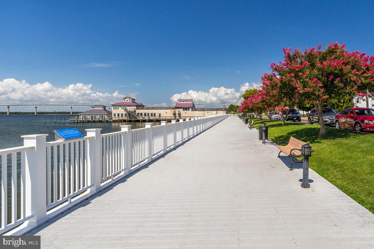 WINDWARD HARBOUR AT SOLOMONS - Residential
