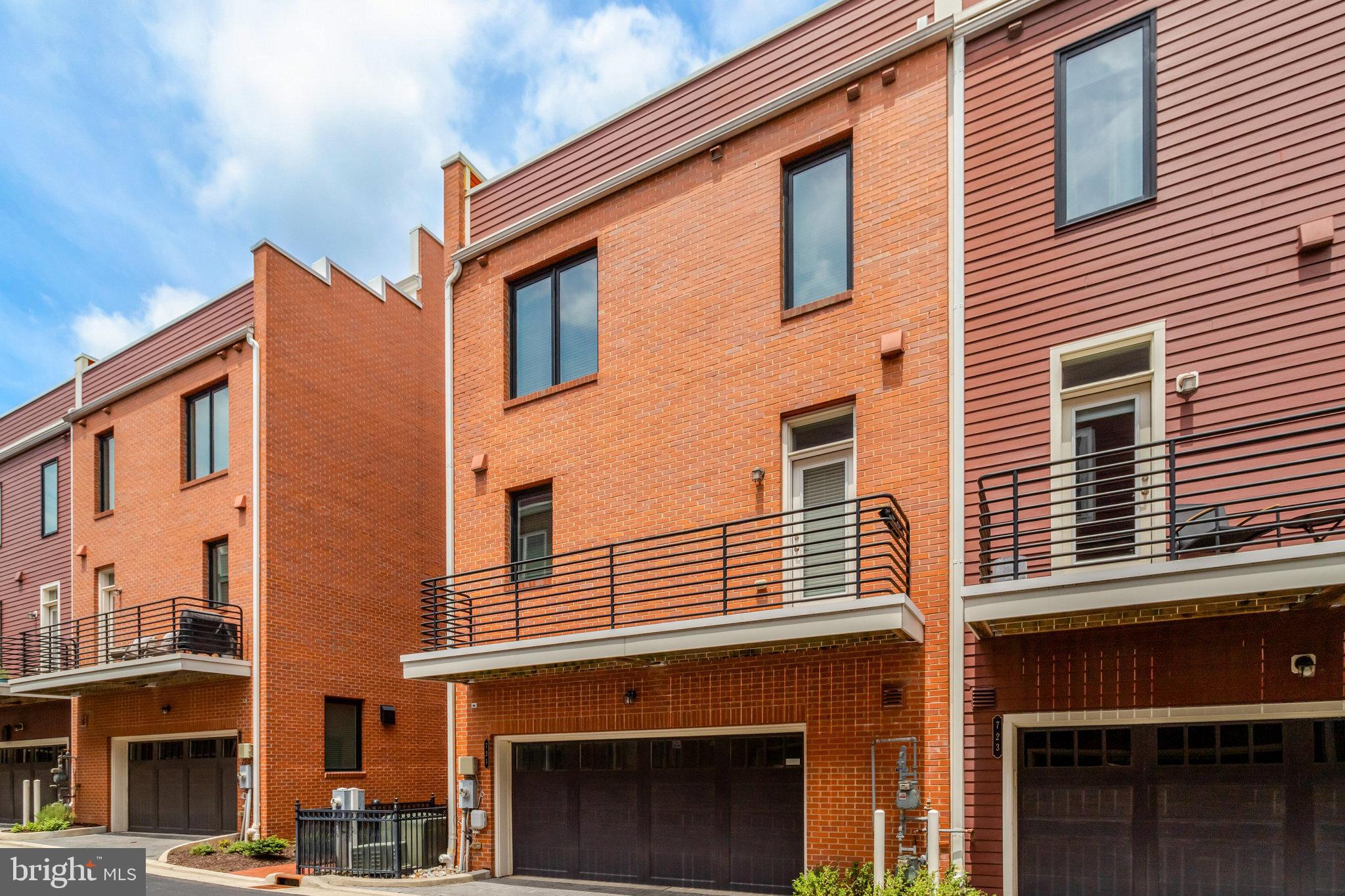 POTOMAC YARD - Residential