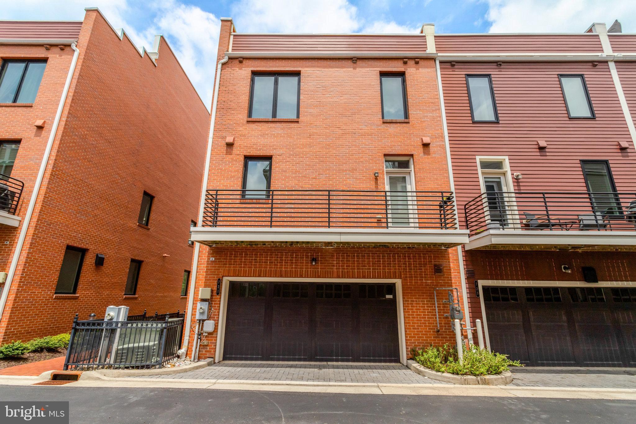 POTOMAC YARD - Residential