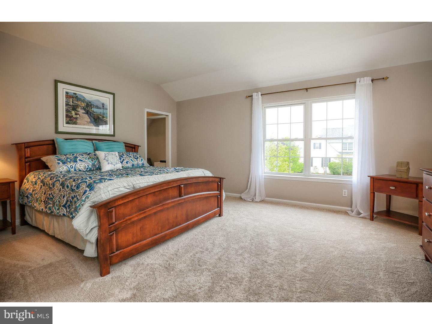 SWEET HOLLOW - Residential